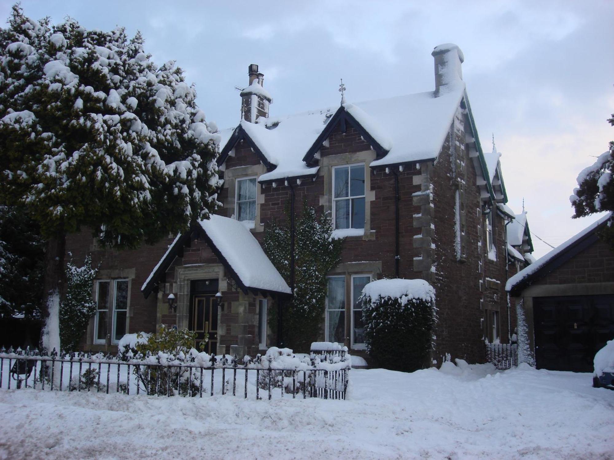 Merlindale Crieff Bagian luar foto