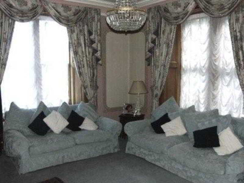 Merlindale Crieff Bagian luar foto